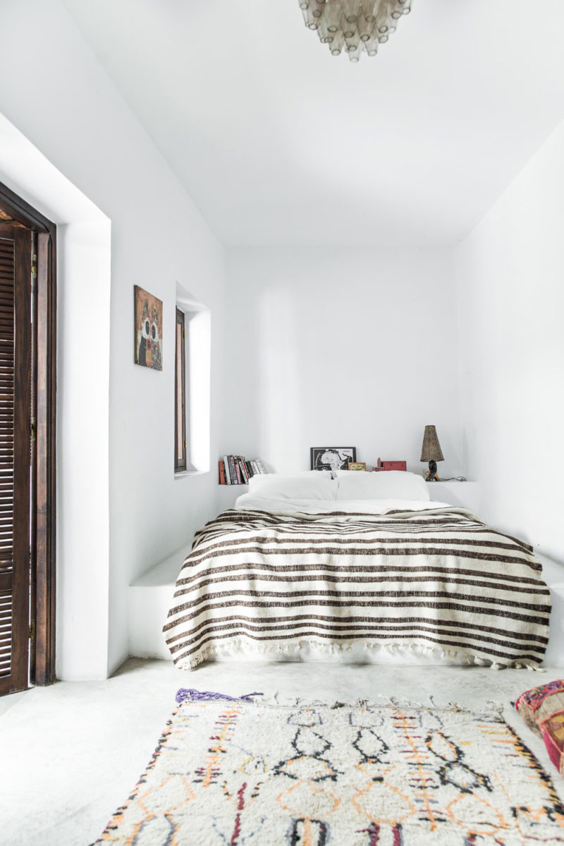 Built in bed at Five Columns Essaouira